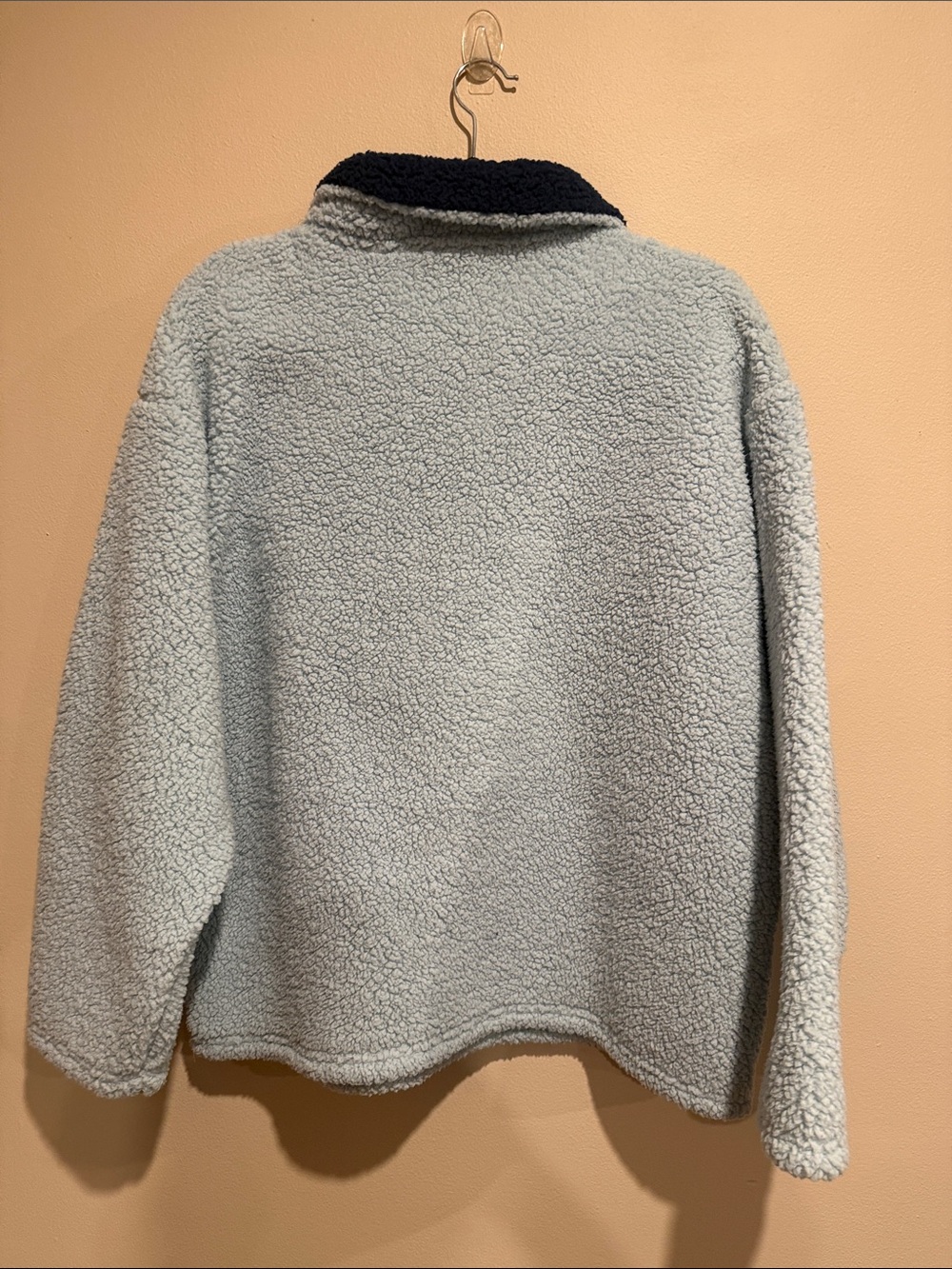 Peanuts Light Blue Sherpa Pullover with Navy Trim Ready for Knott’s Berry Farm - Picture 3 of 7